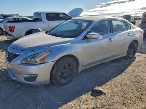 Nissan Altima 2.5 2.5L 4 2015
