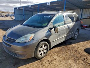 Toyota Sienna CE 3.3L 6 2004