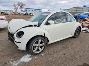 Volkswagen Beetle TRIPLE WHITE 2.5L 5 2008