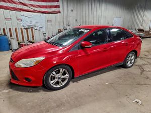 Ford Focus SE 2.0L 4 2014