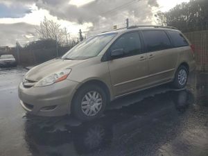 Toyota Sienna CE 3.3L 6 2006