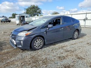 Toyota Prius 1.8L 4 2014