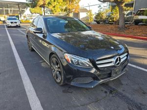 Mercedes-Benz C 300 4MATIC 2.0L 4 2015