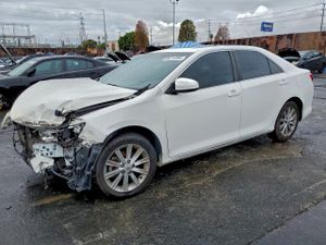 Toyota Camry BASE 2.5L 4 2012