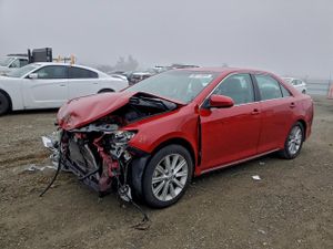 Toyota Camry HYBRID 2.5L 4 2012