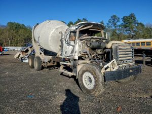 Mack 700 GU700 10.8L 6 2010