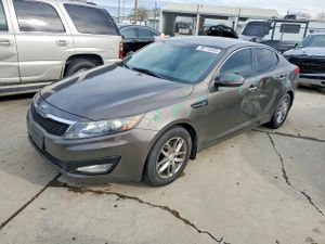 Kia Optima LX 2.4L 4 2013