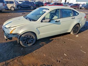 Ford Focus S 2.0L 4 2011