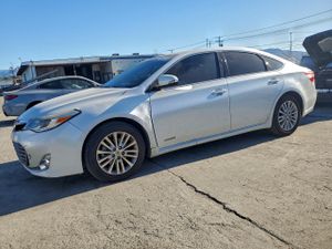 Toyota Avalon HYBRID 2.5L 4 2013