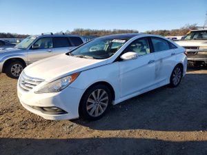 Hyundai Sonata SE 2.4L 4 2014