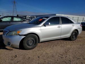 Toyota Camry BASE 2.5L 4 2011