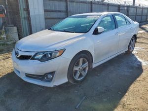 Toyota Camry BASE 2.5L 4 2012