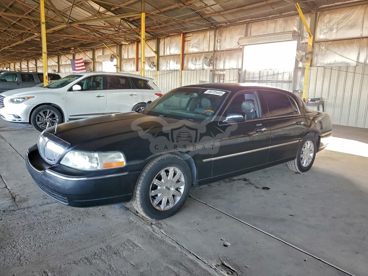 Lincoln Town Car SIGNATURE LIMITED 4.6L 8 2010
