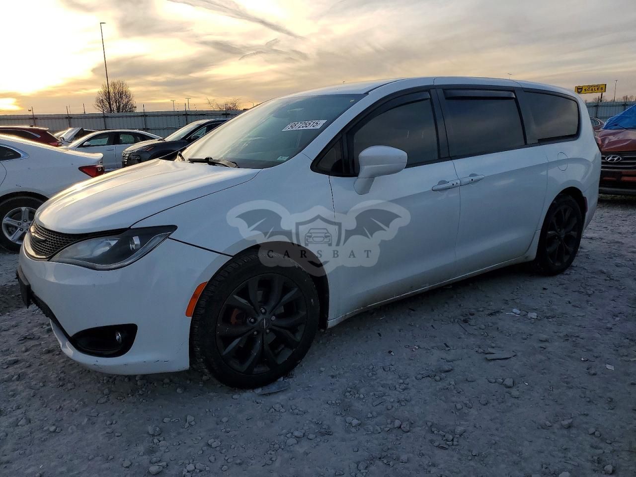 Chrysler Pacifica TOURING PLUS 3.6L 6 2019