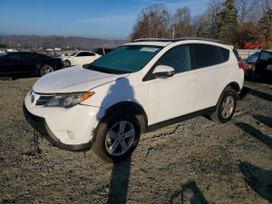 Toyota Rav4 XLE 2.5L 4 2014