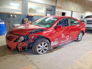 Toyota Camry BASE 2.5L 4 2011