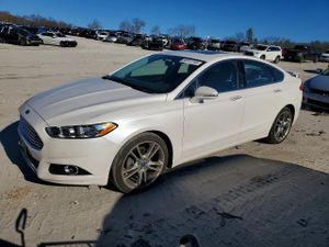 Ford Fusion TITANIUM 2.0L 4 2015