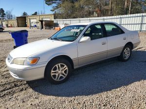 Toyota Camry CE 2.2L 4 2000