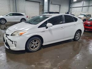 Toyota Prius 1.8L 4 2013