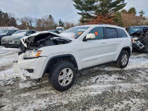 Jeep Grand Cherokee LAREDO 3.6L 6 2015