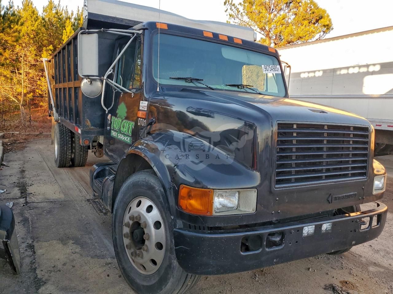International 4700 / 4900 4900 7.6L 6 2001
