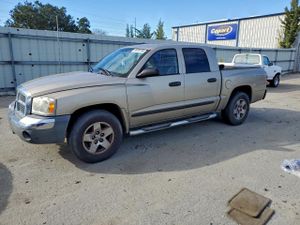 Dodge Dakota QUAD SLT 4.7L 8 2005
