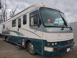 Freightliner X-line X LINE MOTOR HOME 6 1997