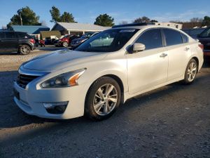 Nissan Altima 2.5 2.5L 4 2015
