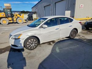 Nissan Sentra S 1.8L 4 2014