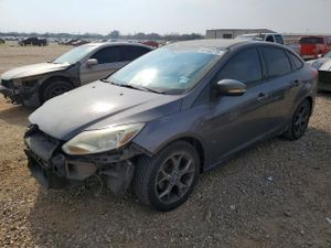 Ford Focus SE 2.0L 4 2013