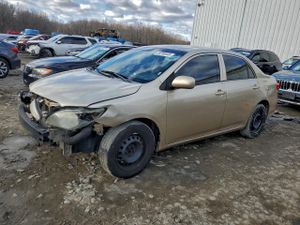 Toyota Corolla BASE 1.8L 4 2013