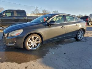 Volvo S60 T5 2.5L 5 2013
