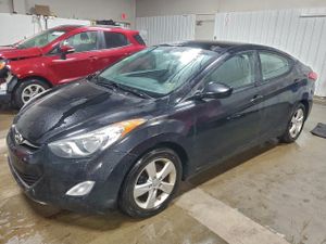 Hyundai Elantra GLS 1.8L 4 2013