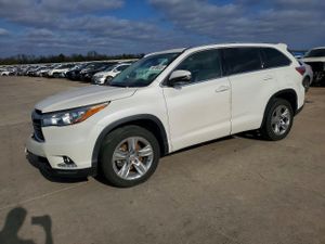 Toyota Highlander LIMITED 3.5L 6 2015