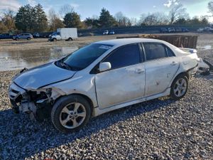 Toyota Corolla BASE 1.8L 4 2013