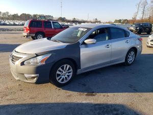 Nissan Altima 2.5 2.5L 4 2015