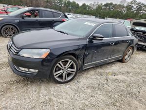 Volkswagen Passat SEL 1.8L 4 2015
