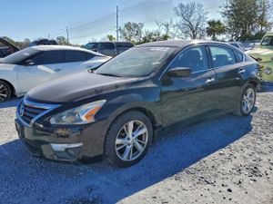 Nissan Altima 2.5 2.5L 4 2015