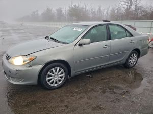 Toyota Camry LE 2.4L 4 2005