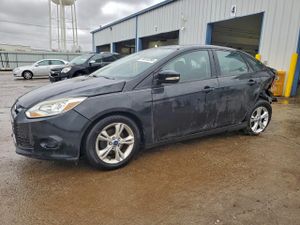 Ford Focus SE 2.0L 4 2014