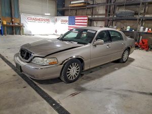 Lincoln Town Car EXECUTIVE 4.6L 8 2003