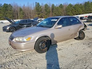 Toyota Camry CE 2.2L 4 2000