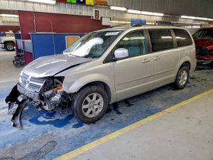 Dodge Grand Caravan (Caravan) SXT 3.8L 6 2010