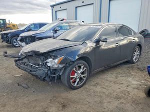 Nissan Maxima S 3.5L 6 2014