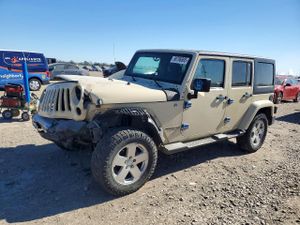 Jeep Wrangler SAHARA 3.8L 6 2011