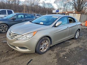 Hyundai Sonata GLS 2.4L 4 2012