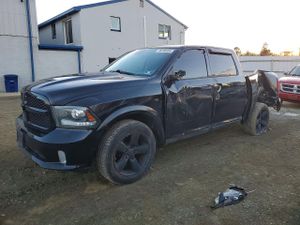 RAM 1500 ST 5.7L 8 2014