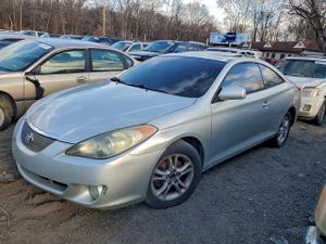 Toyota Camry SE 2.4L 4 2004