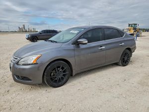 Nissan Sentra S 1.8L 4 2015