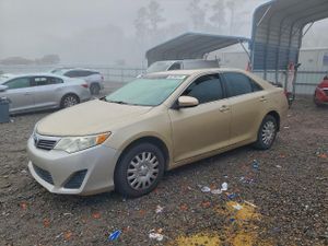 Toyota Camry BASE 2.5L 4 2012